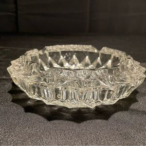 Set of 2 Decorative Glass Ash Trays